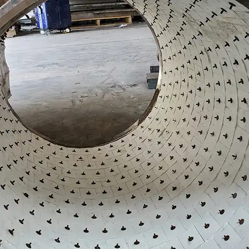 耐磨陶瓷管道有哪些？它的性能特点是什么